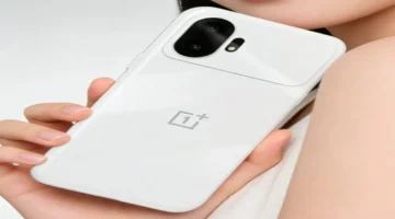 تسريبات مصورة تستعرض تصميم هاتف ون بلس المدمج والجديد خلال مؤتمر MWC2026